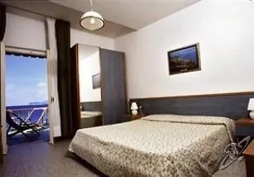 Stella Maris 3*